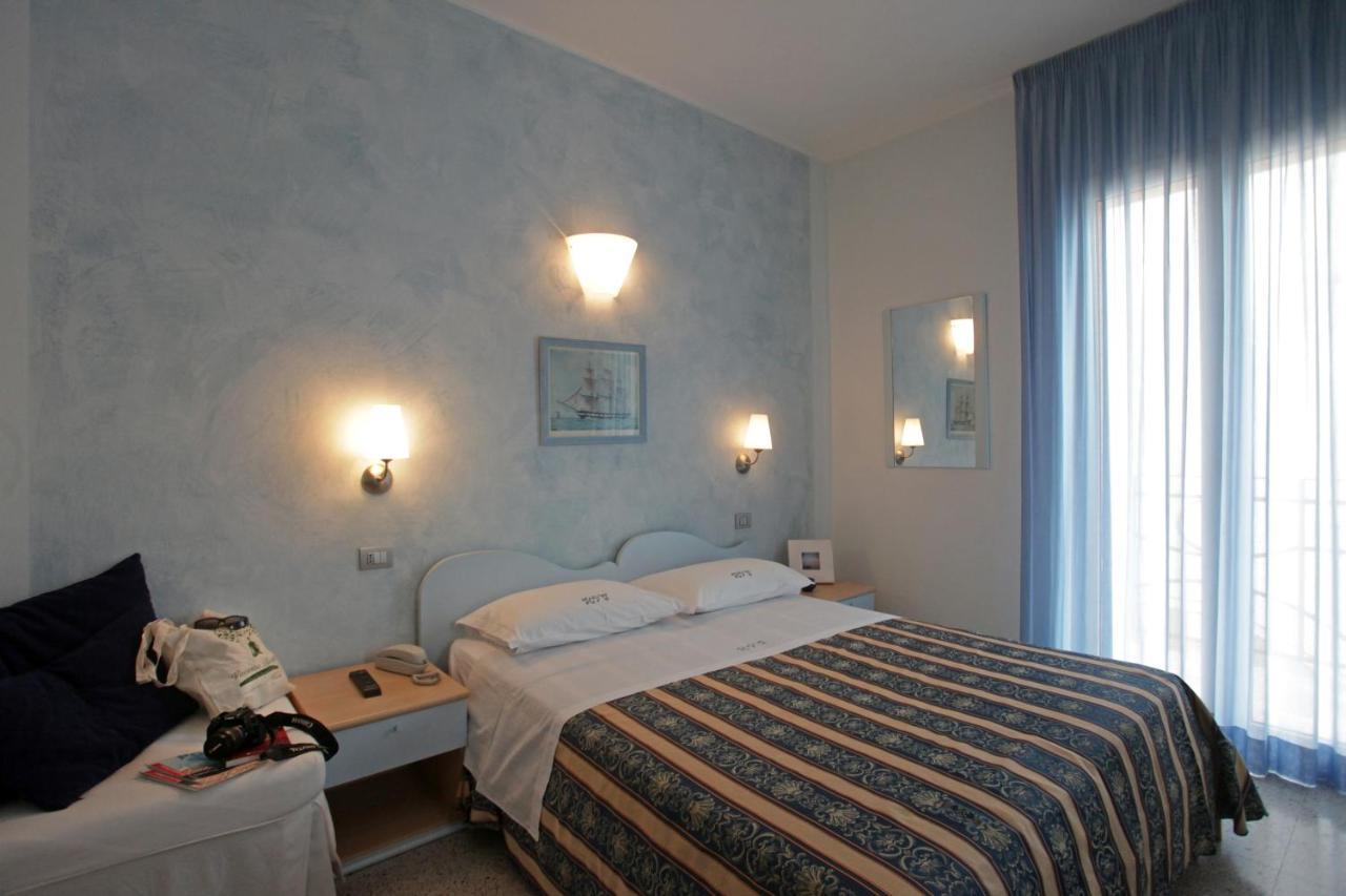 Hotel Villa Irma Rimini Luaran gambar